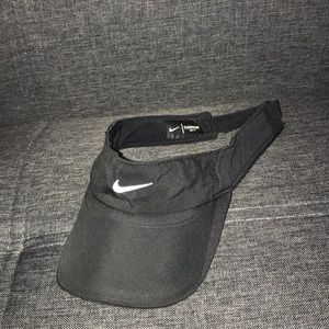 nike visor